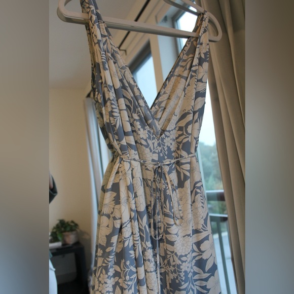 Light Blue Floral Flowy Maxi Dress - Picture 7 of 7